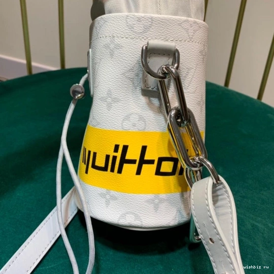 WIS NANO LOUIS VUITTON BAG CHALK 0808